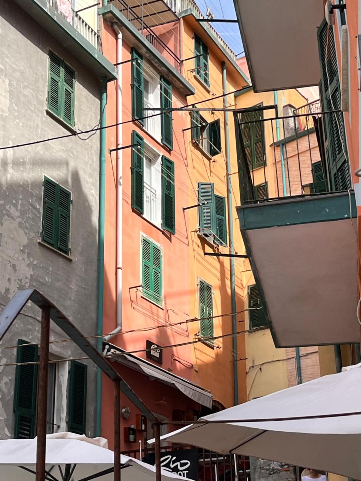 Rioroooms Oblo Apartment Riomaggiore Bagian luar foto